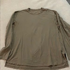 Long sleeve tee
